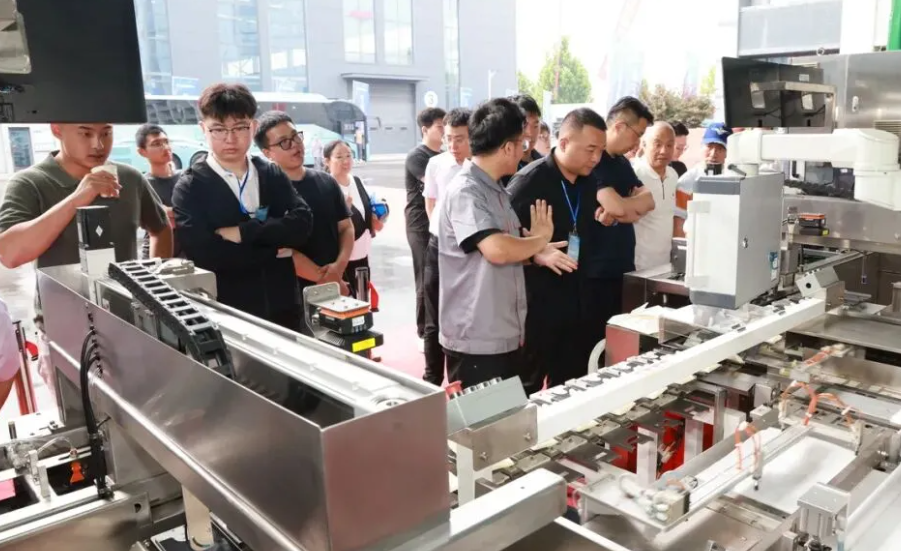 设备参观.png